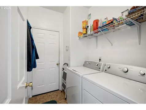 3741 Century Drive Eugene OR 97402