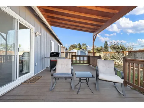 3741 Century Drive Eugene OR 97402