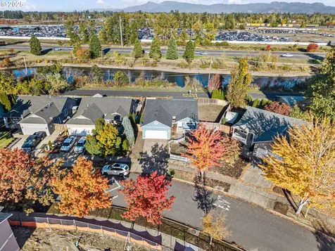 3741 Century Drive Eugene OR 97402
