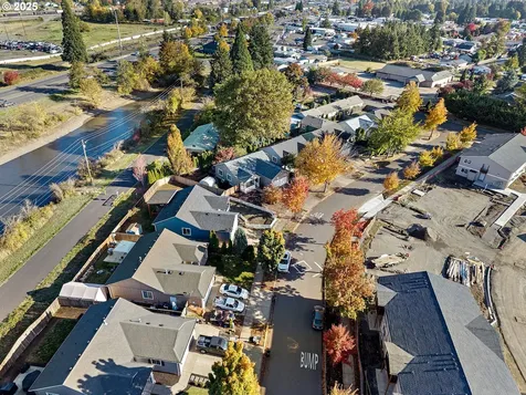 3741 Century Drive Eugene OR 97402