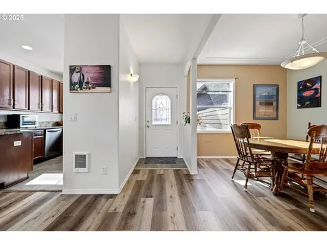3741 Century Drive Eugene OR 97402