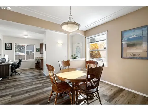 3741 Century Drive Eugene OR 97402