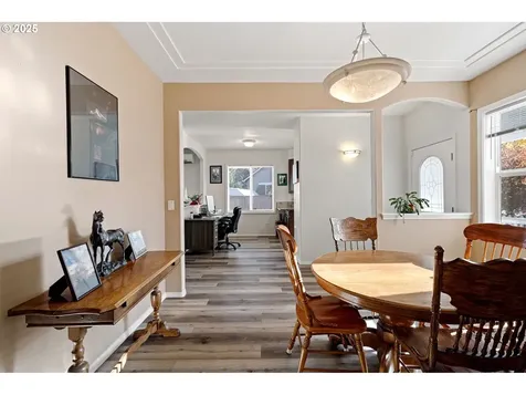 3741 Century Drive Eugene OR 97402