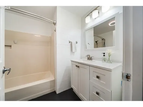 7913 SW Racquet Court Wilsonville OR 97070
