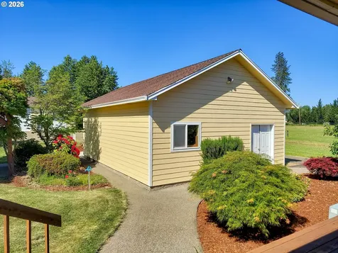 431 Old Garden Valley Road Roseburg OR 97471