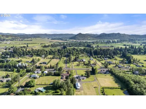 431 Old Garden Valley Road Roseburg OR 97471