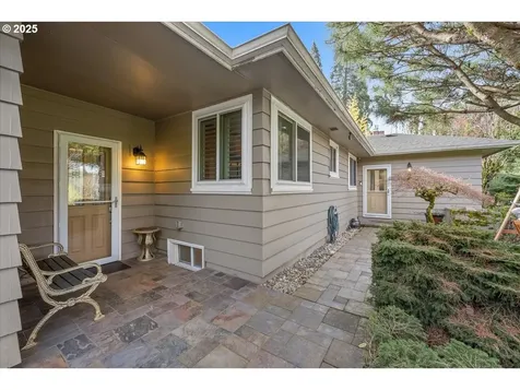 7315 SW Sylvan Court Portland OR 97225