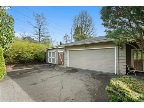 7315 SW Sylvan Court Portland OR 97225