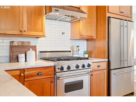 3343 NE 12th Avenue Portland OR 97212