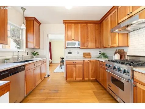 3343 NE 12th Avenue Portland OR 97212