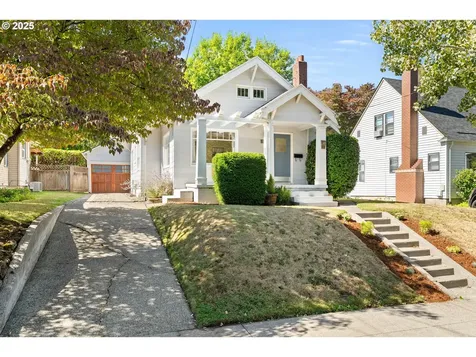 3343 NE 12th Avenue Portland OR 97212