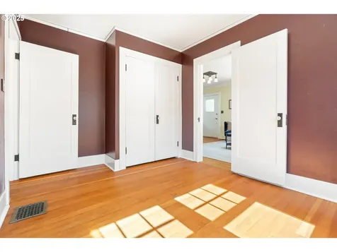 3343 NE 12th Avenue Portland OR 97212