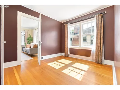3343 NE 12th Avenue Portland OR 97212