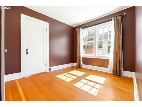 3343 NE 12th Avenue Portland OR 97212