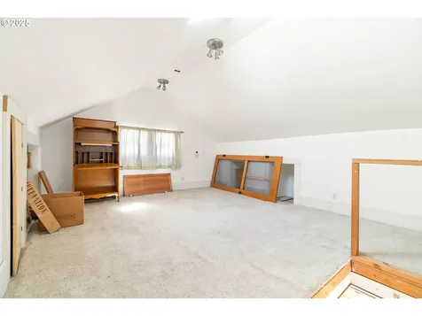 3343 NE 12th Avenue Portland OR 97212