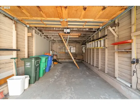 3343 NE 12th Avenue Portland OR 97212