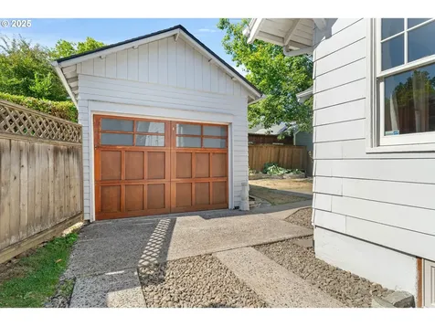 3343 NE 12th Avenue Portland OR 97212