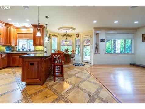 4107 NE 105th Avenue Portland OR 97220