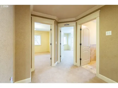 4107 NE 105th Avenue Portland OR 97220