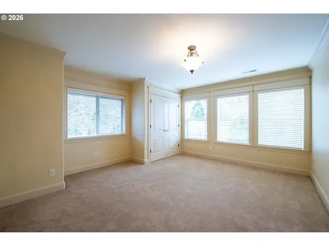 4107 NE 105th Avenue Portland OR 97220