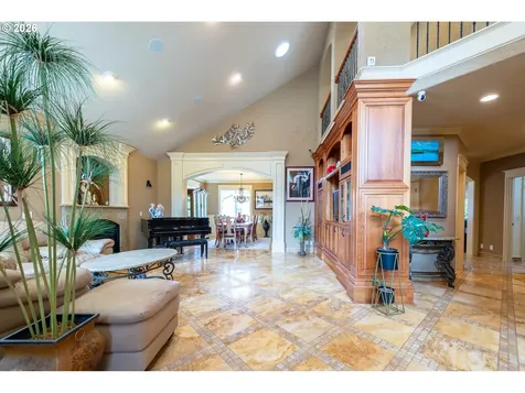 4107 NE 105th Avenue Portland OR 97220