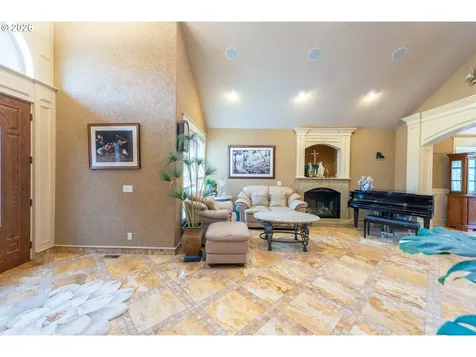 4107 NE 105th Avenue Portland OR 97220