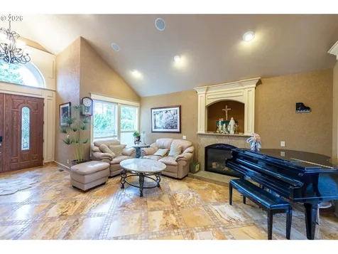 4107 NE 105th Avenue Portland OR 97220