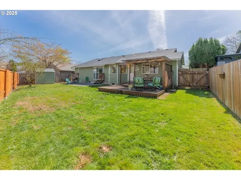 3983 SE 30th Street Gresham OR 97080