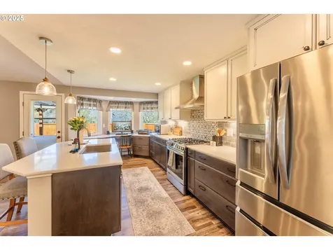 3983 SE 30th Street Gresham OR 97080