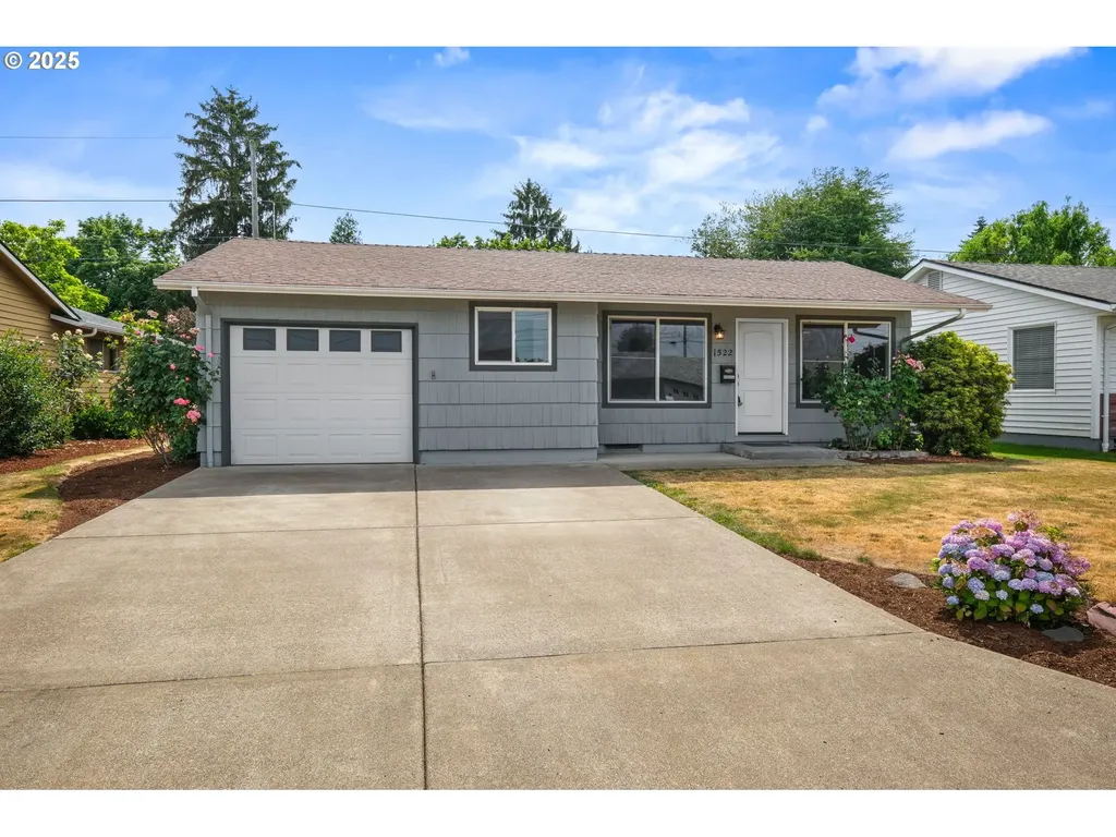 1522 Walton Way Woodburn OR 97071