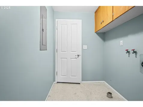 1522 Walton Way Woodburn OR 97071