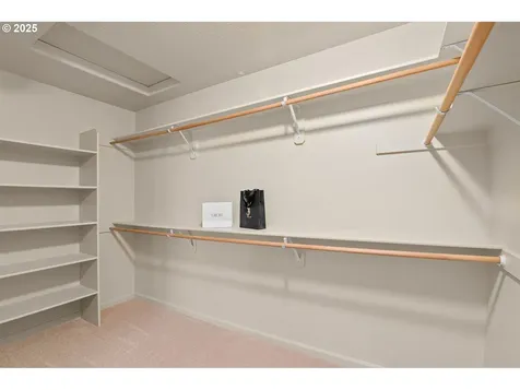 5392 NW 133rd Avenue Portland OR 97229