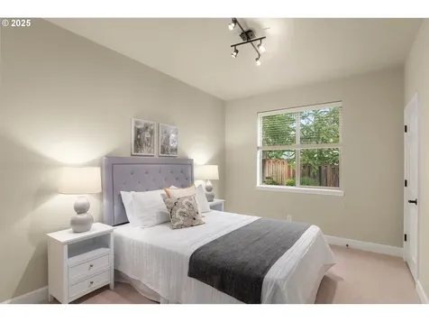 5392 NW 133rd Avenue Portland OR 97229