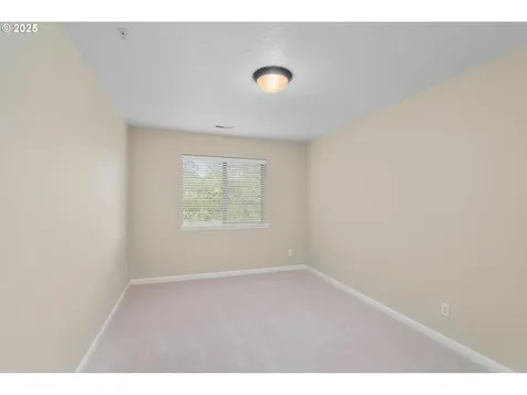 5392 NW 133rd Avenue Portland OR 97229
