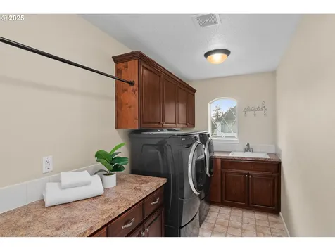 5392 NW 133rd Avenue Portland OR 97229