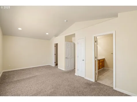 13817 NE 62nd Street Vancouver WA 98682