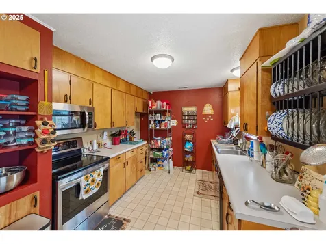 209 Dodson View Road Roseburg OR 97471