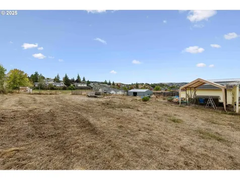 209 Dodson View Road Roseburg OR 97471