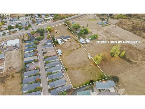 209 Dodson View Road Roseburg OR 97471
