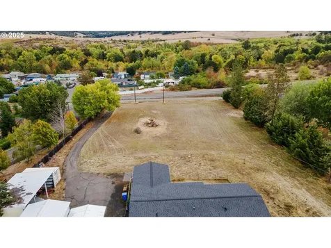 209 Dodson View Road Roseburg OR 97471