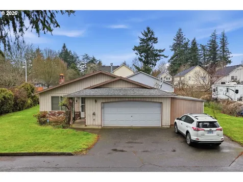 18501 SE Lincoln Street Portland OR 97233