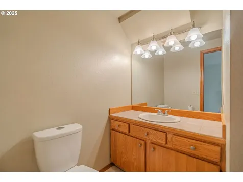 3010 NE 98th Circle Vancouver WA 98665