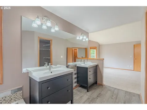3010 NE 98th Circle Vancouver WA 98665