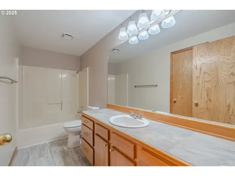 3010 NE 98th Circle Vancouver WA 98665
