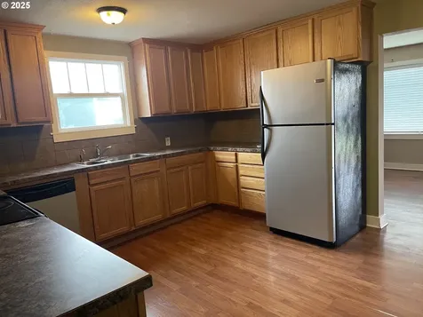 402 NE C Street Willamina OR 97396