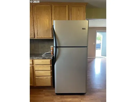402 NE C Street Willamina OR 97396