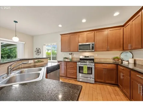 10646 NW Jordan Lane Portland OR 97229