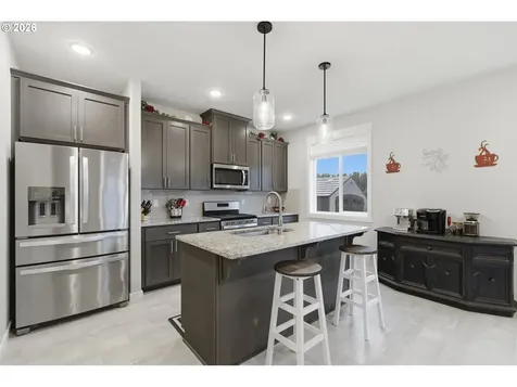 5115 Constellation Avenue NE Salem OR 97305