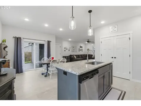 5115 Constellation Avenue NE Salem OR 97305