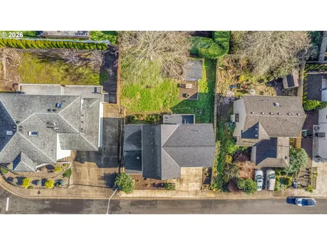 4650 NE Tide Avenue Lincoln City OR 97367